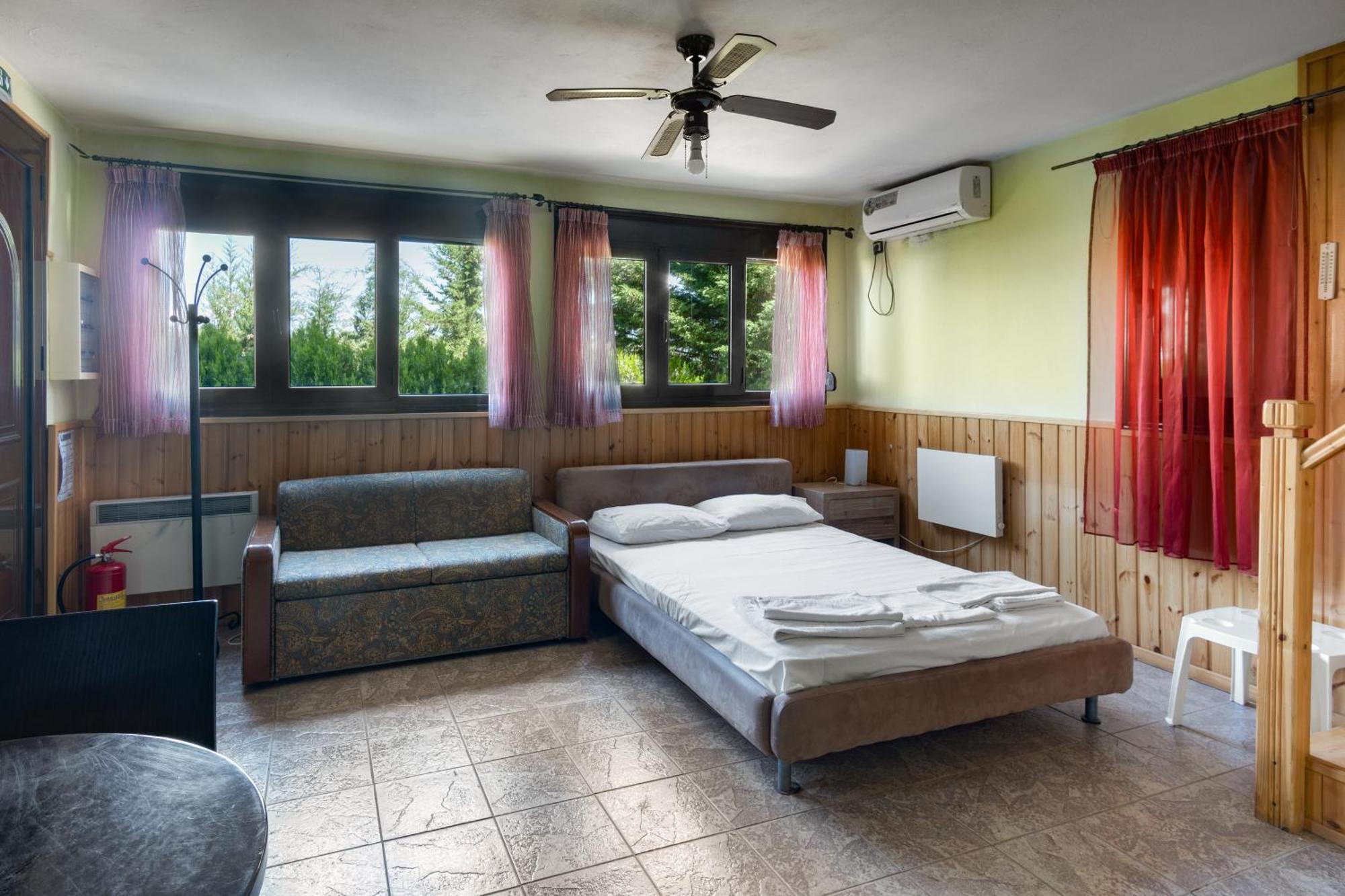 Zeus-Village Οικισμός Φινλανδικών Chalet Με Πισίνες & Γυμναστήριο Molos  Екстер'єр фото